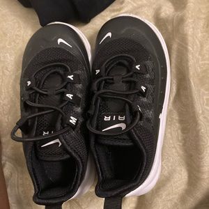 Nike Airmax worn twice by a none walker. JUST TRYING TO GIVE THEM a new home